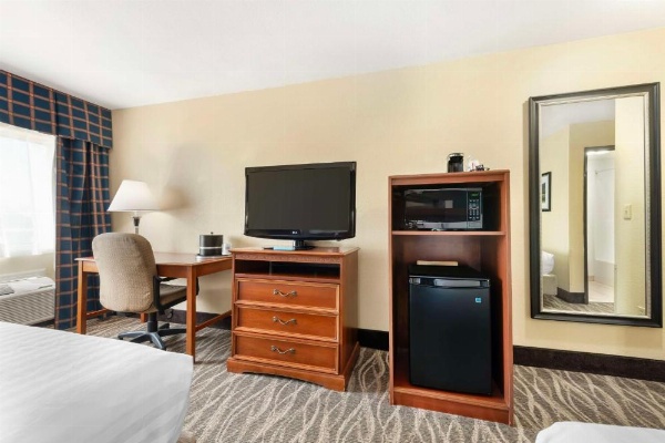 Best Western Canon City image 14