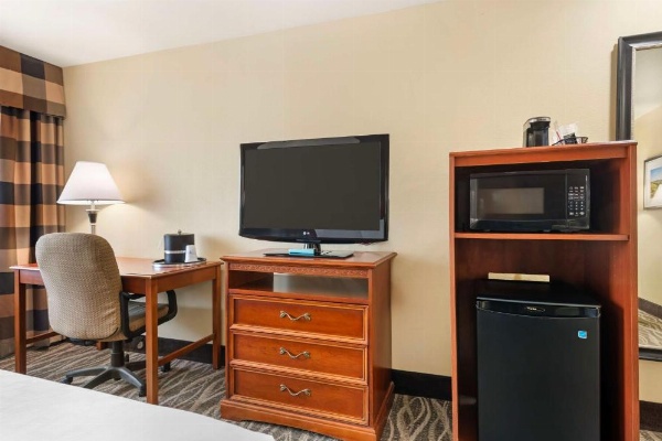 Best Western Canon City image 40